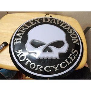 Harley-Davidson Embossed Willie G Skull Button Round Tin Sign, 14 inch 2011021